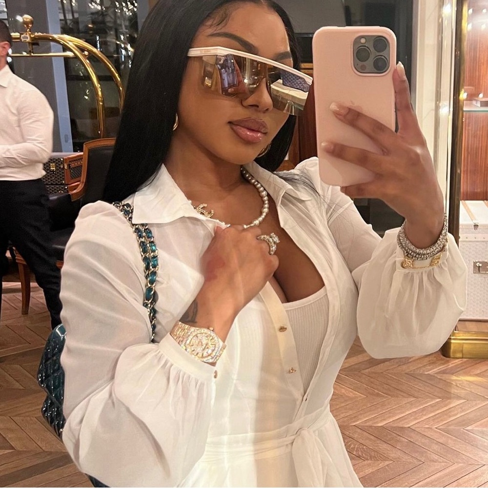 Dior M1U sunglasses in ivory